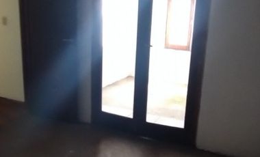 RETASADO Â¡GRAN REBAJA! Â¡ESCUCHA OFERTAS! **CHALET EN BARRIO EL MARTILLO**