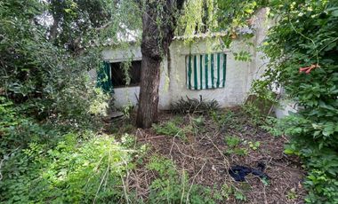 LOTE DE TERRENO IDEAL INVERSOR  VENDE CASTELAR