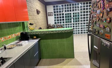 EXCELENTE Y UBICADISIMA CASA EN VENTA EN NEZAHUALCÓYOTL
