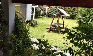 CHALET - 5 AMBIENTES - ZONA V  - MIRAMAR