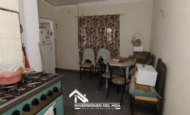 CASA EN ALQUILER DOS DORMITORIOS ZONA DELMI