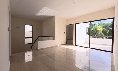 VENTA DE CASA EN MÉRIDA EN PRIVADA, 4 HABITACIONES