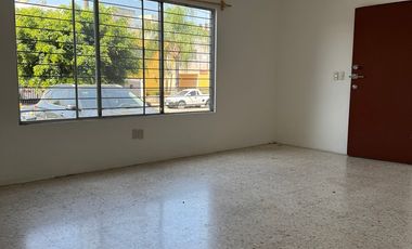LINDO DEPARTAMENTO EN PLANTA BAJA EN RENTA  BOSQUES DE LA VICTORIA
