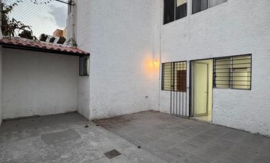 LINDO DEPARTAMENTO EN PLANTA BAJA EN RENTA  BOSQUES DE LA VICTORIA