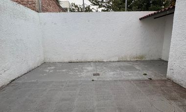 LINDO DEPARTAMENTO EN PLANTA BAJA EN RENTA  BOSQUES DE LA VICTORIA