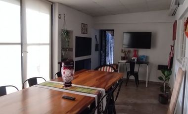 HERMOSA CASA EN VENTA SOBRE CALLE NICOLAS SPITALERI