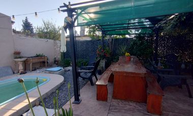 HERMOSA CASA EN VENTA SOBRE CALLE NICOLAS SPITALERI