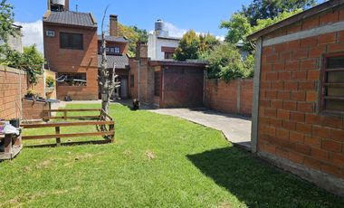 Chalet 3 ambientes - Lorenzini y Valencia