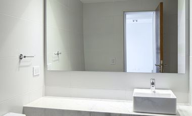 Duplex de 2 dormitorios en venta en el centro!