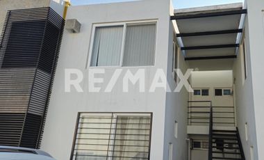 RENTA DE DEPARTAMENTO EN PASEOS DEL BOSQUE CORREGIDORA, QUERETARO