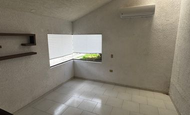 CASA EN RENTA CONDADO DE ASTURIAS SANTIAGO NUEVO LEÓN