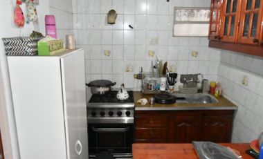 CASA 3  AMBIENTES Y DEPARTAMENTO INDEPENDIENTE, BOSQUES, FLORENCIO VARELA