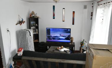 CASA 3  AMBIENTES Y DEPARTAMENTO INDEPENDIENTE, BOSQUES, FLORENCIO VARELA