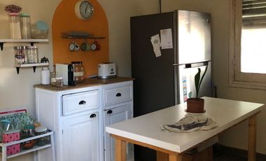 Â¡EXCELENTE OPORTUNIDAD! CASA EN ESQUINA CON AMPLIO LOTE