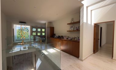 CASA EN VENTA MERIDA, YUCATAN COUNTRY CLUB, ENTREGA INMEDIATA.