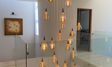 CASA EN VENTA MERIDA, YUCATAN COUNTRY CLUB, ENTREGA INMEDIATA.