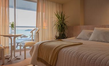 Penthouse Frente al Mar | Piso 28 con Vista a la | Bahía de Acapulco