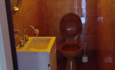 Martiniano Leguizamon 700. Duplex 3 ambientes al frente.