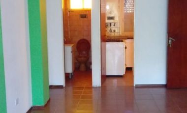 Martiniano Leguizamon 700. Duplex 3 ambientes al frente.