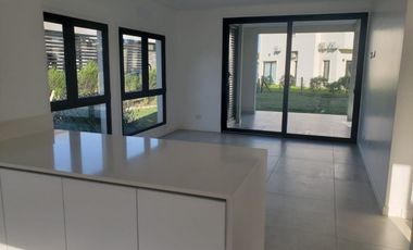 Casa 4 ambientes en Venta - Rumenco Joven
