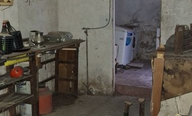 OPORTUNIDAD !!! CASA A RECICLAR O CONSTRUCCION DE DUPLEX