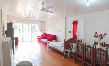 Casa en venta cerca del Salon Parroquial