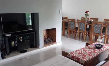 Gran Propiedad. Calidad Premium 3 pisos c/ascensor