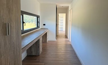 RUMENCO JOVEN - EXCLUSIVA CASA 4 DORMITORIOS CON VISTA AL LAGO