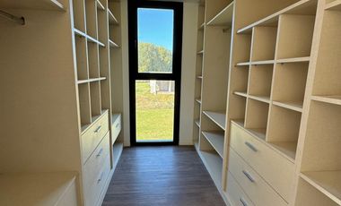 RUMENCO JOVEN - EXCLUSIVA CASA 4 DORMITORIOS CON VISTA AL LAGO