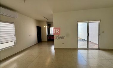 CASA EN RENTA EN SANTA CATALINA RESIDENCIAL. CD. OBREGÓN, SONORA