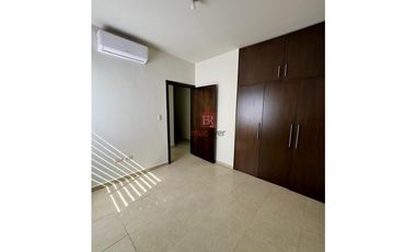 CASA EN RENTA EN SANTA CATALINA RESIDENCIAL. CD. OBREGÓN, SONORA