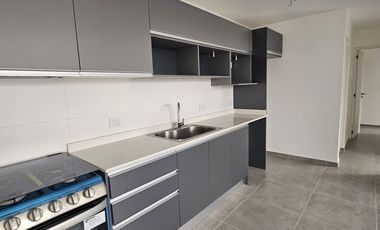 Rio Negro. Cipolletti. Complejo Moreno Center Departamento 2 dormitorios Cochera