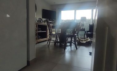 Venta de excelente departamento