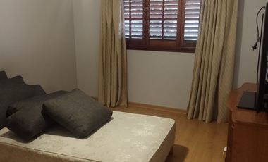 Â¡PECIO REBAJADO! **MAGNIFICO CHALET 6 AMBIENTES, CON DOS LOTES UNIFICADOS, SOBRE AV. EDISON, EN COLINAS DE PERALTA RAMOS**