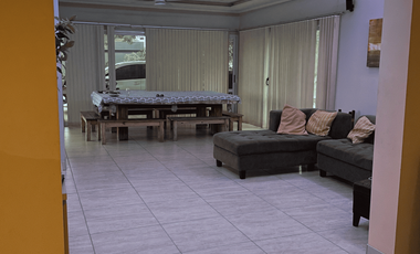 EN VENTA, CASA EN BARRIO PRIVADO SANTA CANDIDA