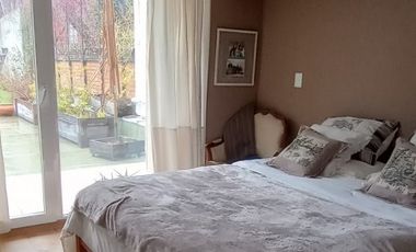 Planta baja con jardin urbana