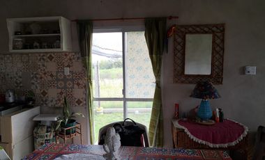 Amplio terreno con casa con estructura para ampliar, Villa Urquiza