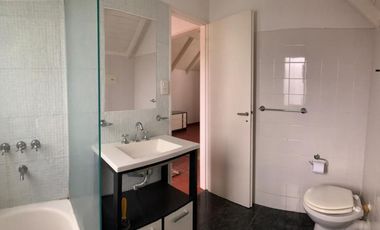 Departamento en Duplex.  en Pinamar, en estado y ubicacion muy buena