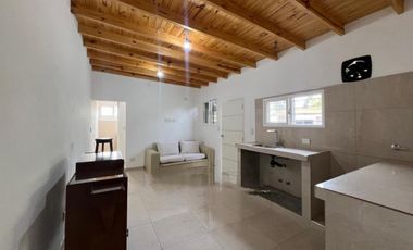 Local mas departamento 3 ambientes