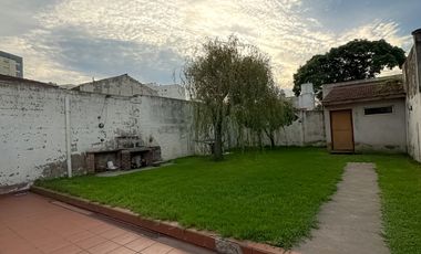 Chalet 4 amb con gran parque en Villa Primera