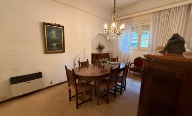 CASA PLANTA BAJA DE 2 o 3 DORMITORIOS Y PATIO