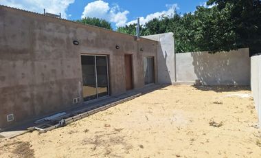 SE VENDE CASA A ESTRENAR ZONA ARTIGAS Y OÂ´HGGINS