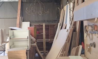 Galpon sobre amplio lote en Benavidez