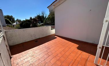 Casa 4 ambientes en Venta - Nueva Pompeya