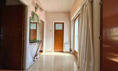 Casa 4 ambientes en Venta - Nueva Pompeya