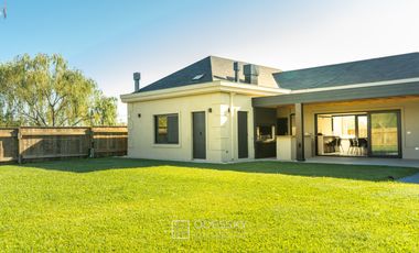 CaÃ±uelas -Espectacular casa a la venta -Verla es comprarla !