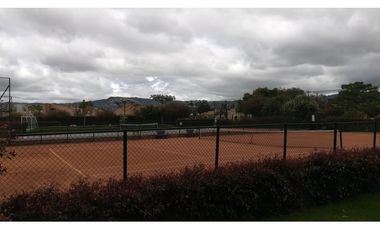 CONDOMINIO EL CARRETON, 633 m2 lote, 350 M2 construidos, AMOBLADA