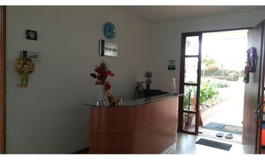 CONDOMINIO EL CARRETON, 633 m2 lote, 350 M2 construidos, AMOBLADA