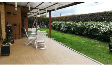 CONDOMINIO EL CARRETON, 633 m2 lote, 350 M2 construidos, AMOBLADA