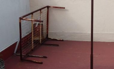 Cosquin 1300. Casa 4 ambientes.